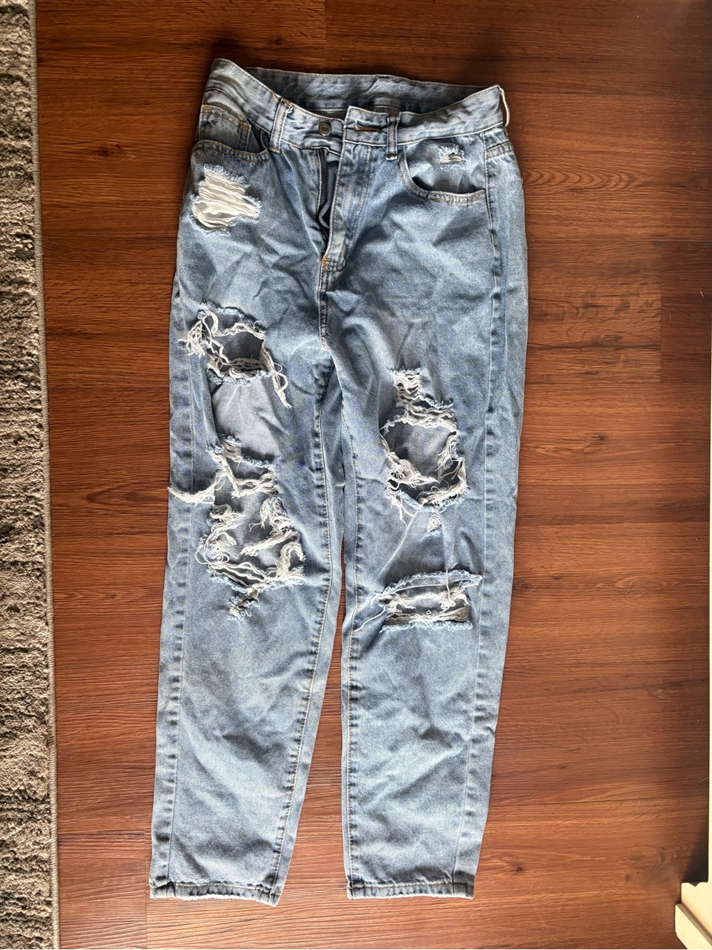 SHEIN Light Blue Distressed Denim Jeans